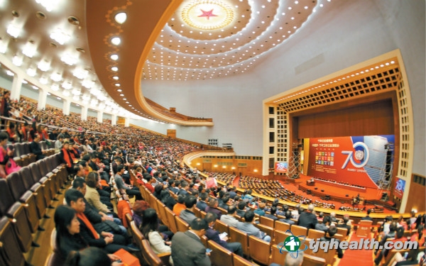 公益演唱會(huì )現場(chǎng)